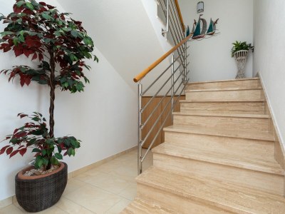 Apartment One bedroom apartment with balcony and sea view Dugi Rat, Omiš A-19516-a - Outdoor photo 10