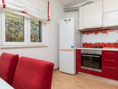 Apartment One bedroom apartment with balcony and sea view Dugi Rat, Omiš A-19516-a - Outdoor photo 19