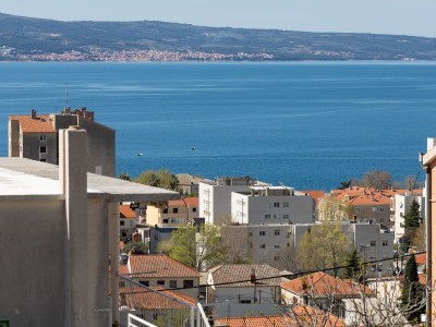 Apartment One bedroom apartment with balcony and sea view Dugi Rat, Omiš A-19516-a - Outdoor photo 32