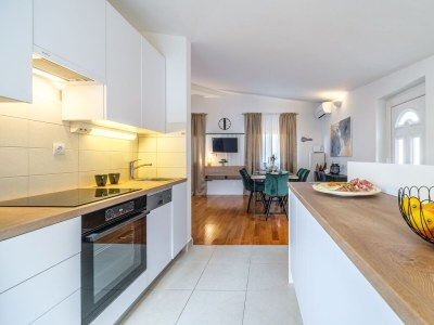 Apartment Two bedroom apartment with terrace and sea view Sutivan, Brač A-20155-a - Outdoor photo 10