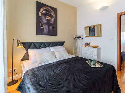 Apartment Two bedroom apartment with terrace and sea view Sutivan, Brač A-20155-a - Outdoor photo 17