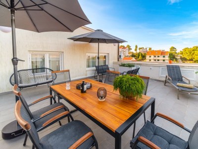 Apartment Two bedroom apartment with terrace and sea view Sutivan, Brač A-20155-a - Outdoor photo 24