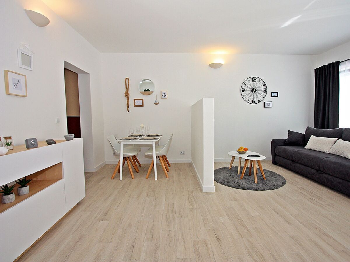 Apartment One bedroom apartment with terrace and sea view Sutivan, Brač A-20155-b - Outdoor photo 3