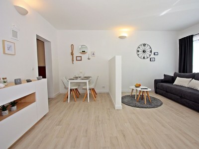 Apartment One bedroom apartment with terrace and sea view Sutivan, Brač A-20155-b - Outdoor photo 3