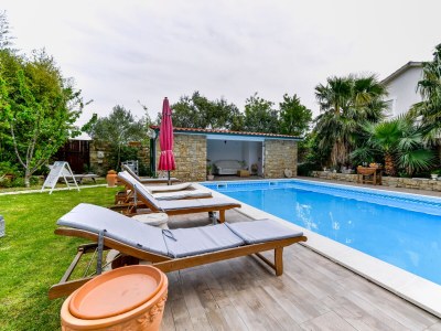 Apartment Two bedroom apartment with terrace Barbat, Rab A-20170-a - Outdoor photo 4