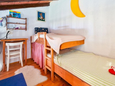 Apartment Two bedroom apartment with terrace Barbat, Rab A-20170-a - Outdoor photo 32