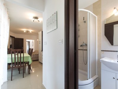 Apartment Two bedroom apartment near beach Baška, Krk A-19518-b - Outdoor photo 12