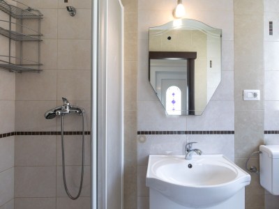 Apartment Two bedroom apartment near beach Baška, Krk A-19518-b - Outdoor photo 13