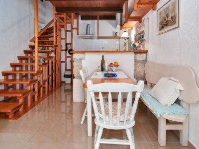 Apartment Two bedroom apartment with terrace Barbat, Rab A-20170-b - Outdoor photo 20