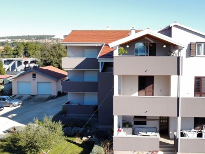 Apartment Two bedroom apartment with balcony and sea view Bibinje, Zadar A-19610-b - Outdoor photo 2