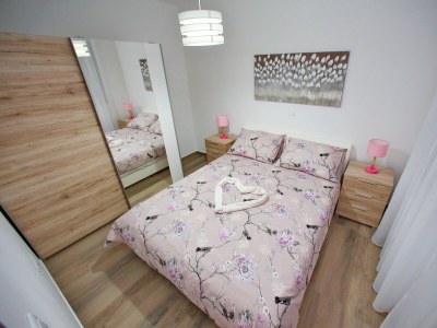 Apartment Two bedroom apartment with balcony and sea view Bibinje, Zadar A-19610-b - Outdoor photo 17