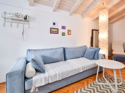 Apartment Two bedroom apartment with terrace Barbat, Rab A-20170-c - Outdoor photo 18