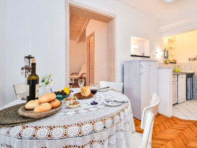 Apartment Two bedroom apartment with terrace Barbat, Rab A-20170-c - Outdoor photo 24