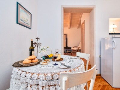 Apartment Two bedroom apartment with terrace Barbat, Rab A-20170-c - Outdoor photo 25