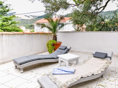 Apartment Two bedroom apartment with terrace Barbat, Rab A-20170-c - Outdoor photo 46