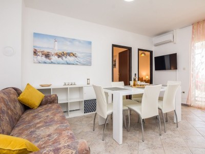 Apartment Two bedroom apartment with terrace Sabunike, Zadar A-19634-b - Outdoor photo 6