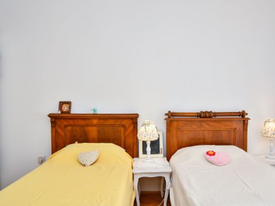 Apartment Two bedroom apartment with terrace Barbat, Rab A-20170-e - Outdoor photo 31