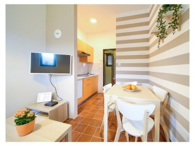 Apartment Two bedroom apartment with terrace Baška, Krk A-19708-a - Outdoor photo 4