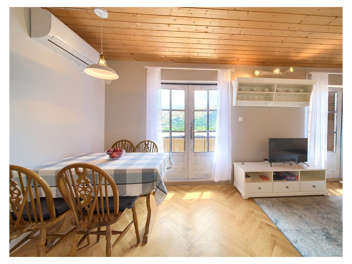 Apartment Three bedroom apartment with balcony and sea view Baška, Krk A-19708-c - Outdoor photo 4