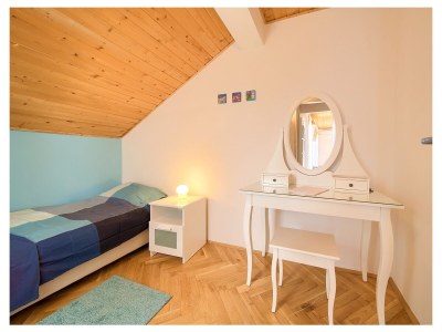 Apartment Three bedroom apartment with balcony and sea view Baška, Krk A-19708-c - Outdoor photo 11