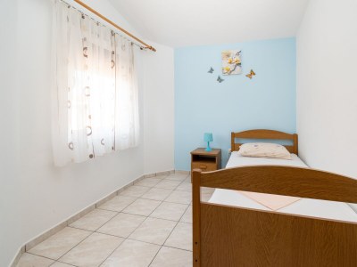 Apartment Three bedroom apartment with terrace and sea view Vir A-20177-a - Outdoor photo 29