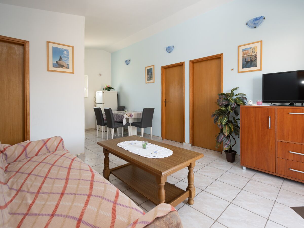 Apartment Two bedroom apartment with terrace Vir A-20177-b