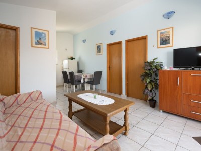 Apartment Two bedroom apartment with terrace Vir A-20177-b in Vir - Apartment