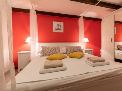 Apartment Two bedroom apartment with terrace Banjol, Rab A-19804-b - Outdoor photo 29