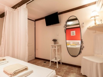 Apartment Two bedroom apartment with terrace Banjol, Rab A-19804-b - Outdoor photo 30