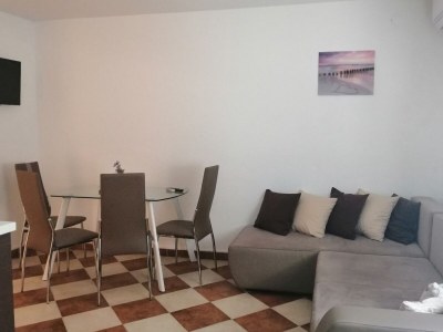 Apartment Two bedroom apartment with balcony Vir A-20183-c in Vir - Apartment