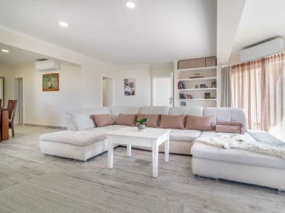 Apartment Two bedroom apartment with balcony and sea view Banjol, Rab A-19804-d - Outdoor photo 19