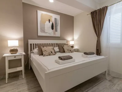 Apartment Two bedroom apartment with balcony and sea view Banjol, Rab A-19804-d - Outdoor photo 35