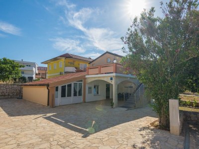 Apartment Two bedroom apartment near beach Vir - Lozice, Vir A-20202-a - Outdoor photo 2