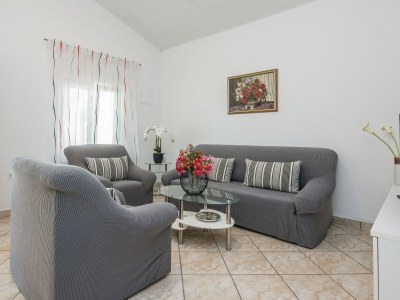 Apartment Two bedroom apartment near beach Vir - Lozice, Vir A-20202-a - Outdoor photo 5