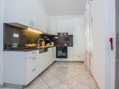 Apartment Two bedroom apartment near beach Vir - Lozice, Vir A-20202-a - Outdoor photo 6