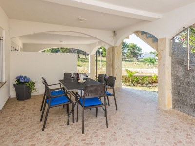 Apartment Two bedroom apartment near beach Vir - Lozice, Vir A-20202-a - Outdoor photo 14