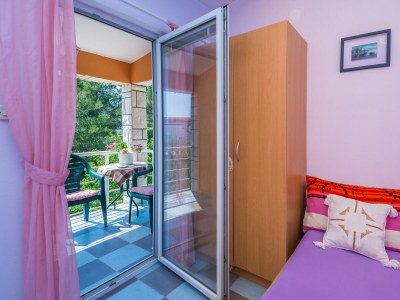 Apartment Two bedroom apartment with terrace Vir A-20233-a in Vir - Apartment