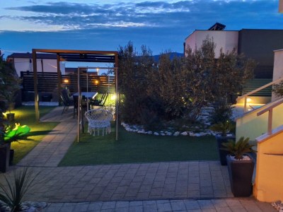 Apartment Two bedroom apartment with terrace Brodarica, Šibenik A-20248-b - Outdoor photo 11