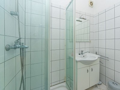 Apartment Studio flat with terrace and sea view Stanići, Omiš AS-19941-b - Outdoor photo 16