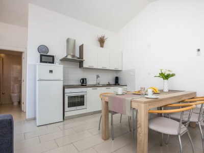 Apartment One bedroom apartment with terrace Vir A-20337-a - Outdoor photo 9