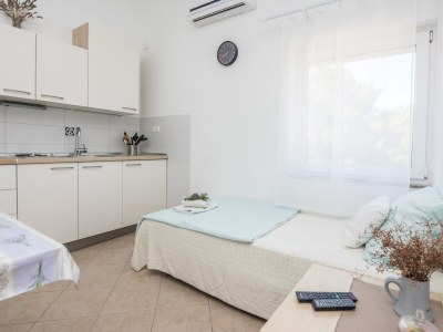 Apartment One bedroom apartment with terrace Vir A-20337-c - Outdoor photo 6