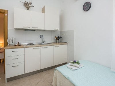 Apartment One bedroom apartment with terrace Vir A-20337-c - Outdoor photo 8