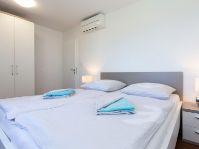 Apartment Two bedroom apartment with terrace and sea view Vantačići, Krk A-20363-b - Outdoor photo 10