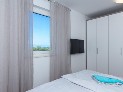 Apartment Two bedroom apartment with terrace and sea view Vantačići, Krk A-20363-b - Outdoor photo 11