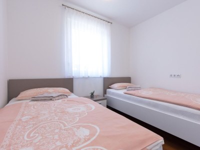 Apartment Two bedroom apartment with terrace and sea view Vantačići, Krk A-20363-b - Outdoor photo 12