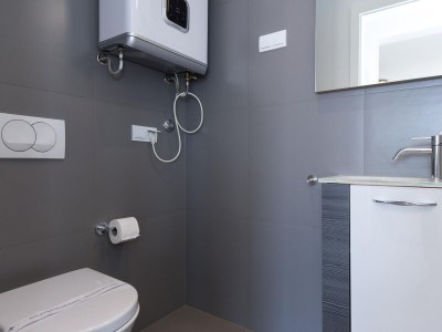 Apartment Two bedroom apartment with terrace and sea view Vantačići, Krk A-20363-b - Outdoor photo 17