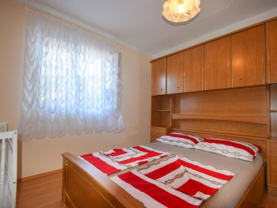 Apartment One bedroom apartment with terrace Malinska, Krk A-20371-a - Outdoor photo 10