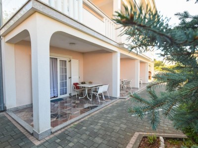 Apartment One bedroom apartment with terrace Malinska, Krk A-20371-a - Outdoor photo 14