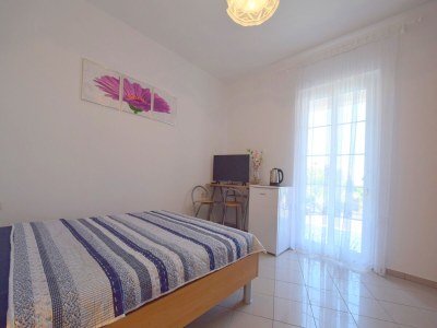 Holiday room with terrace Malinska, Krk S-20371-a - Outdoor photo 6