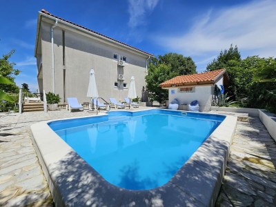 Apartment Two bedroom apartment with terrace and sea view Malinska, Krk A-20377-b - Outdoor photo 2